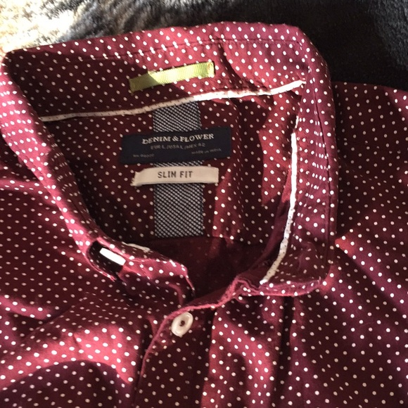 Men’s button up - Picture 3 of 3